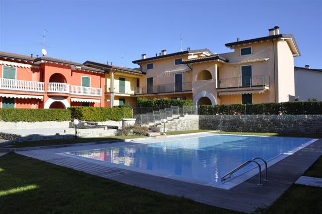 Holiday apartment with pool